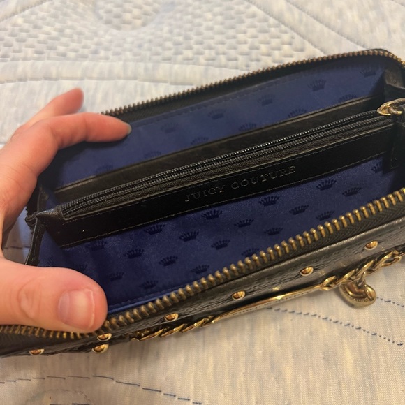 Juicy Couture Wallet - Picture 4 of 8